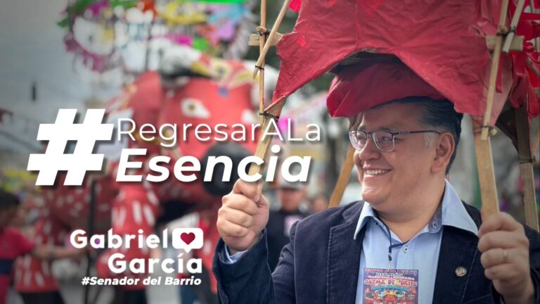 Senador del Barrio hace historia al ser el primero en correr un torito en el Barrio San Miguel